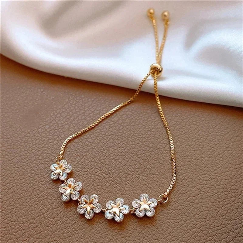 New Fashion Zircon Flower Adjustable Bracelet for Women Elegant Love Heart Butterfly Round Shiny Wedding Bracelet Jewelry Gift